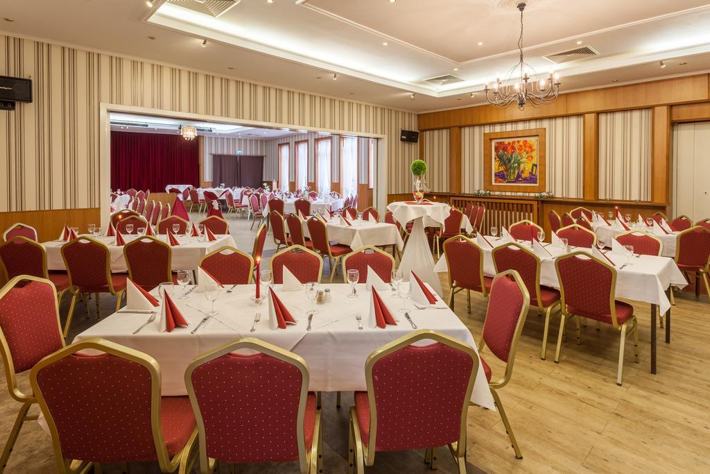 Landhotel Zur Linde Verden an der Aller Bagian luar foto