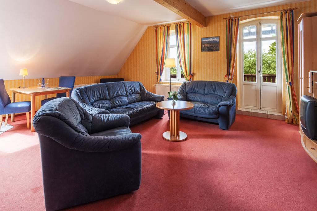 Landhotel Zur Linde Verden an der Aller Bagian luar foto
