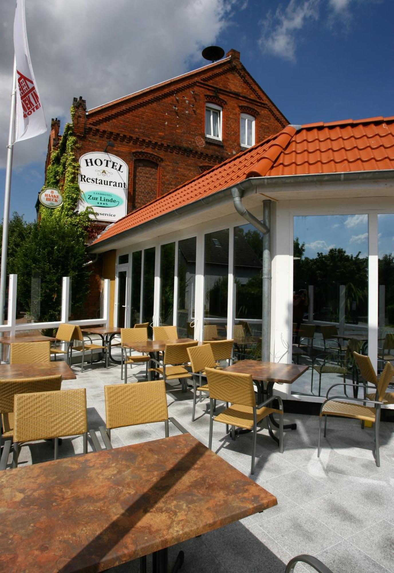 Landhotel Zur Linde Verden an der Aller Bagian luar foto